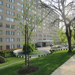Park Sutton Condominium logo
